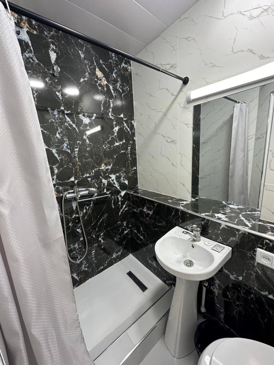 B-House Boutique With Terrace Ξενοδοχείο Μπουχάρα Εξωτερικό φωτογραφία
